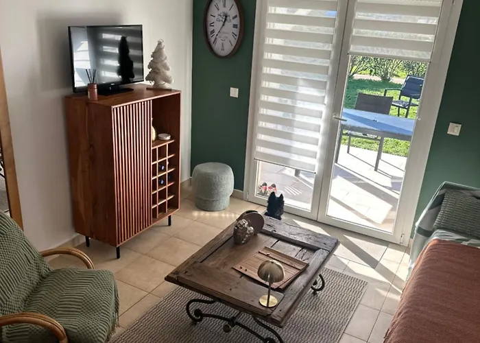 Mini 3 Etoiles 切尔维奥内