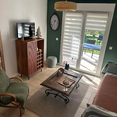 Mini 3 Etoiles Cervione