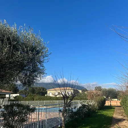 Mini 3 Etoiles * Cervione