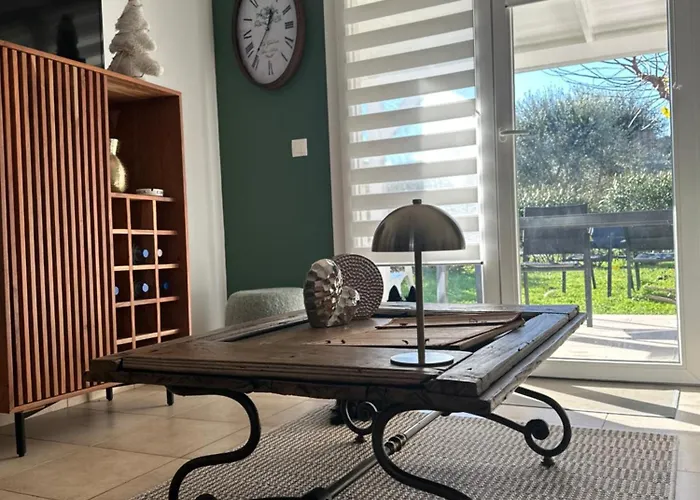 Mini 3 Etoiles Tatil Evi Cervione